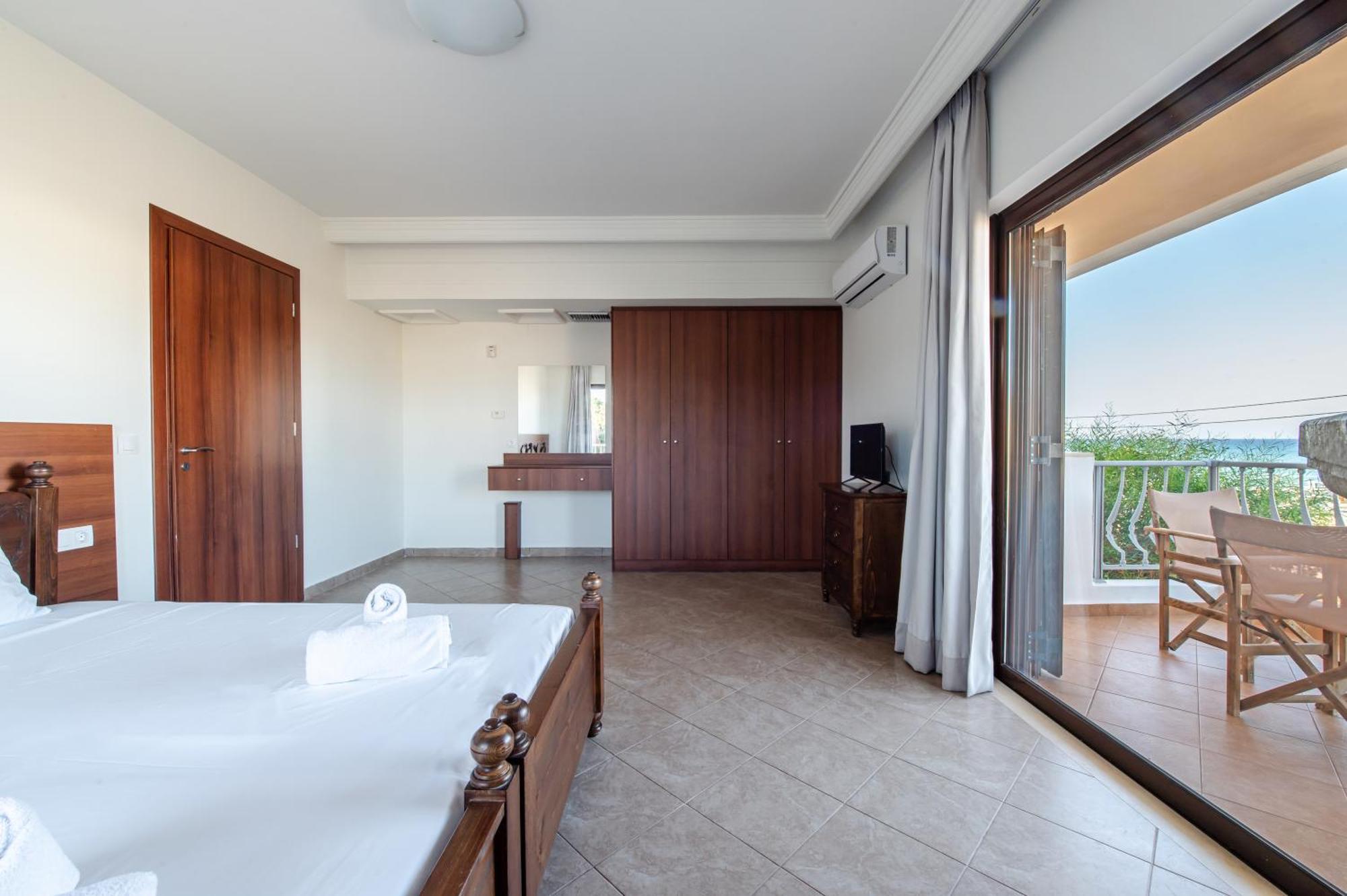 Kahlua Bay Apartments Hersonissos  Exteriér fotografie