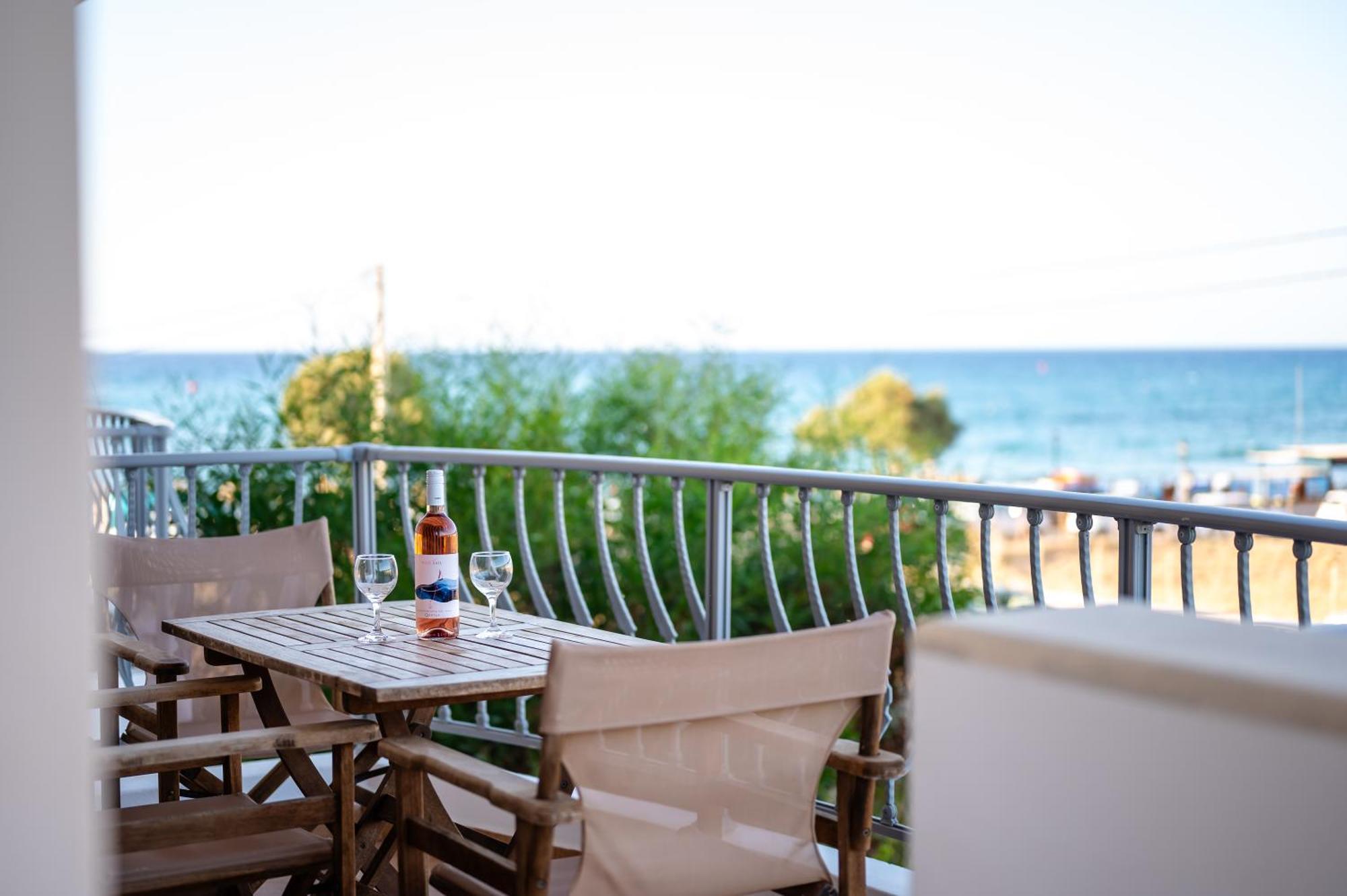 Kahlua Bay Apartments Hersonissos  Exteriér fotografie